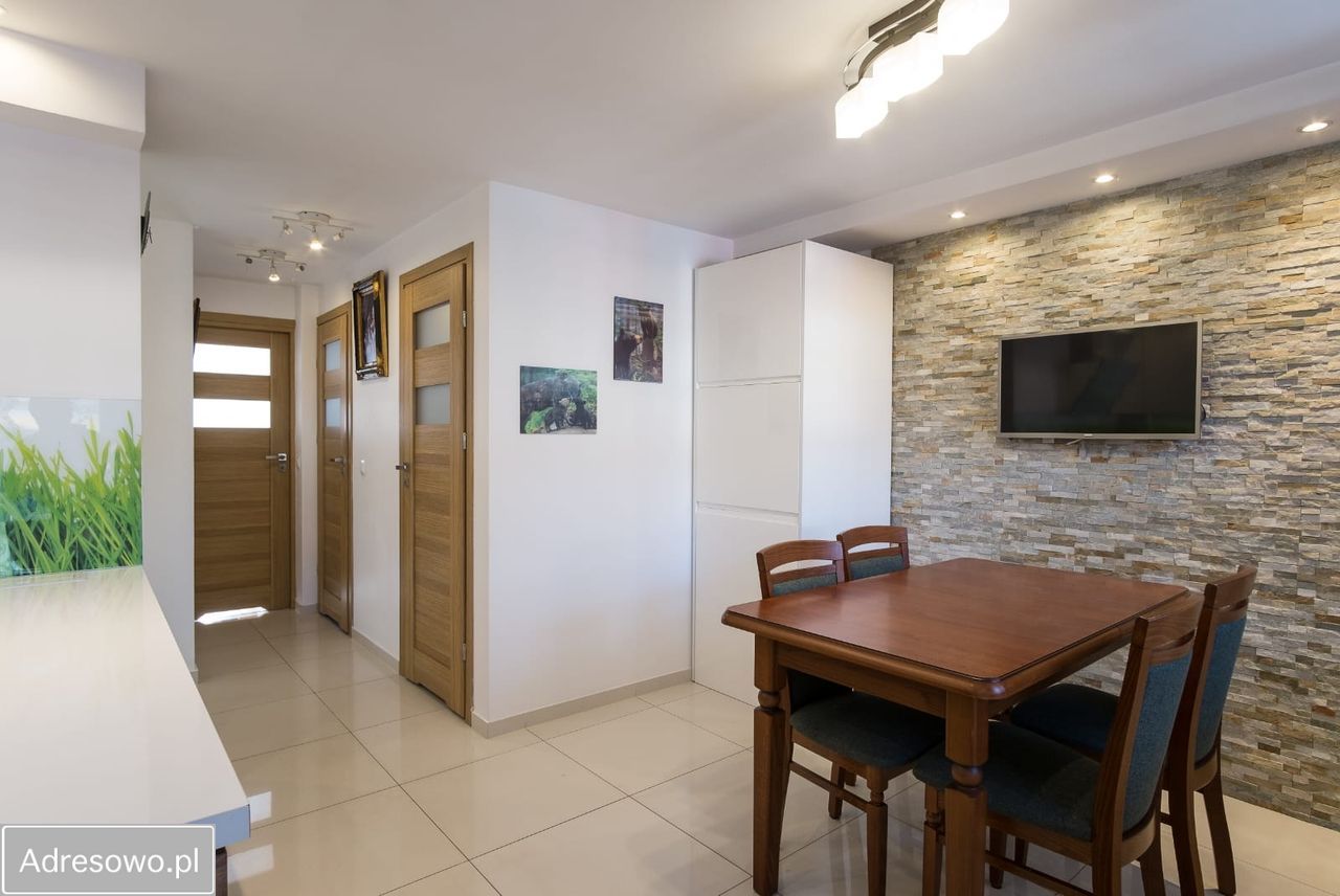 Mieszkanie 3-pokojowe Zakopane Centrum, os. Kasprusie. Zdjęcie 11