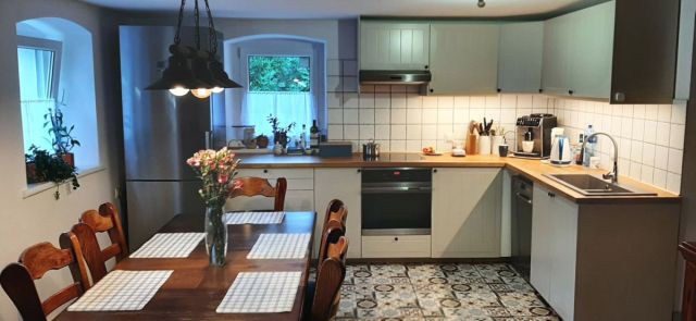 dom wolnostojący, 5 pokoi Chmieleń. Zdjęcie 3