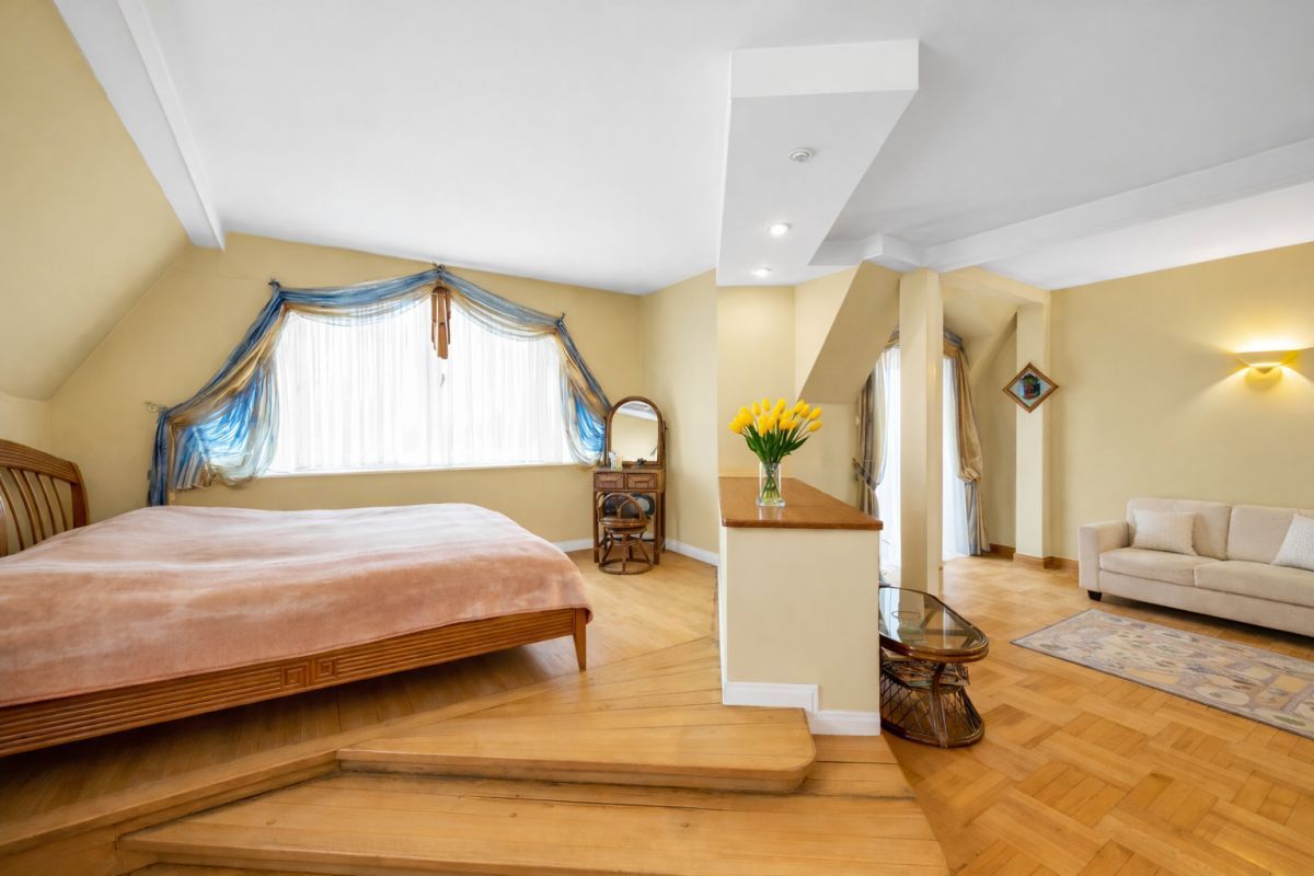 dom wolnostojący, 6 pokoi Piastów, ul. Orła Białego. Zdjęcie 9