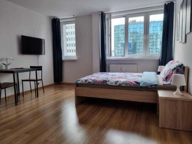 Mieszkanie 1-pokojowe Warszawa Śródmieście. Zdjęcie 1