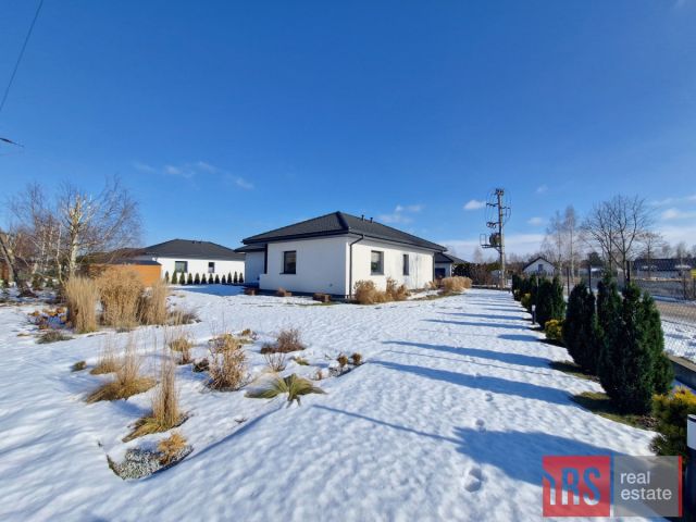 dom wolnostojący, 4 pokoje Dosin, ul. Rumiankowa. Zdjęcie 17