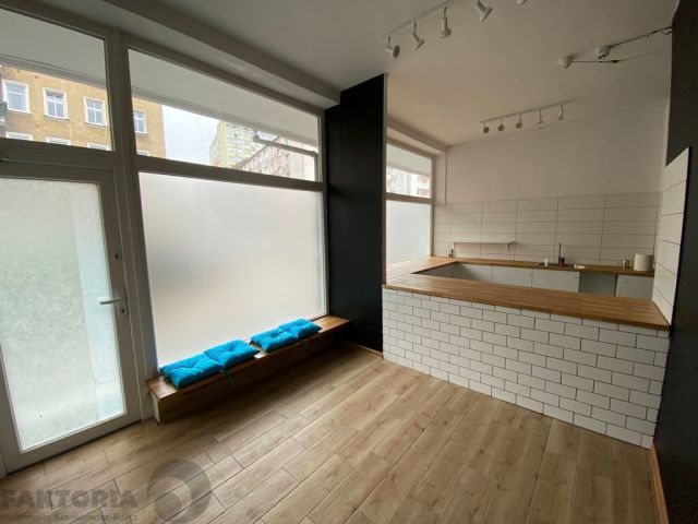 Lokal Szczecin Niebuszewo. Zdjęcie 2