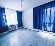 bliźniak, 3 pokoje Gilów. Zdjęcie 2