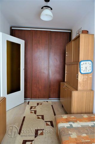 Mieszkanie 3-pokojowe Krosno, ul. Bohaterów Westerplatte. Zdjęcie 3