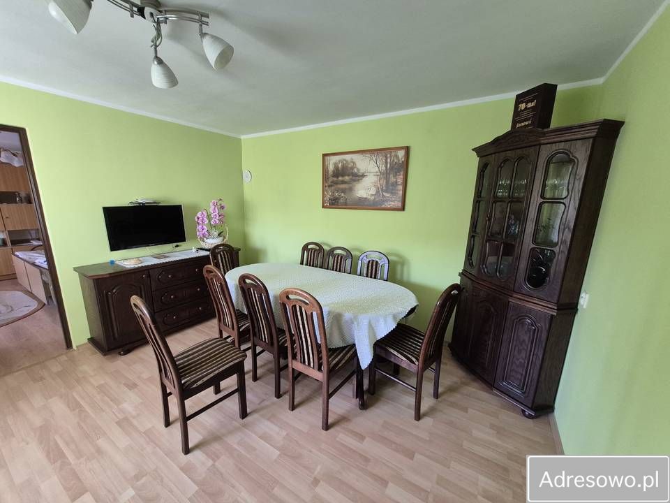 dom wolnostojący Bełchatów, ul. Leśna. Zdjęcie 3