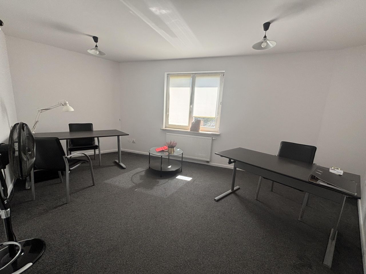 Commercial property, 17 m²