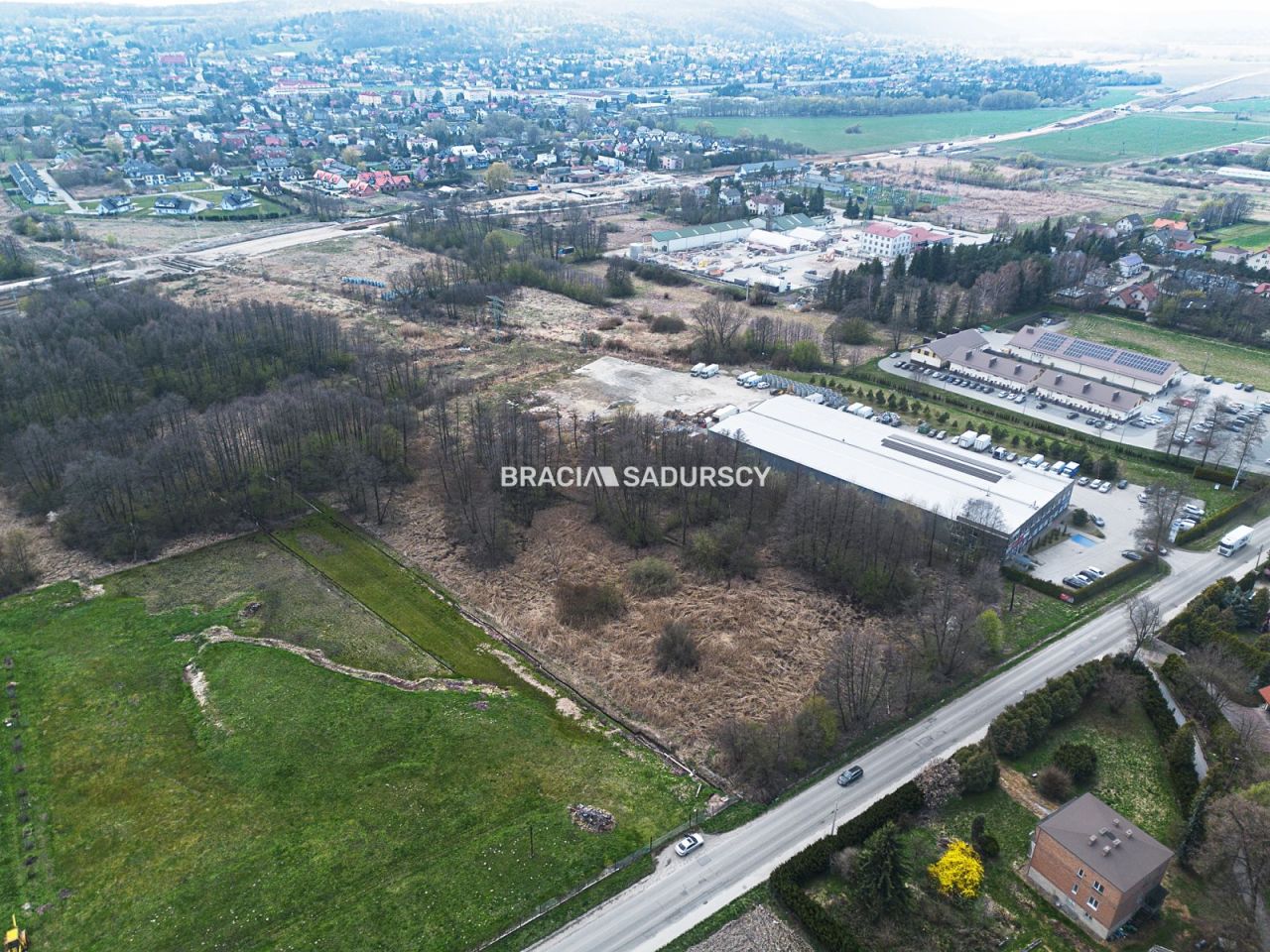 Działka inwestycyjna Brzezie, ul. Szlachecka. Zdjęcie 5