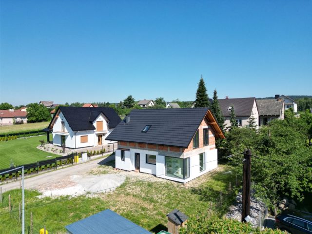dom wolnostojący, 5 pokoi Jawornik. Zdjęcie 4