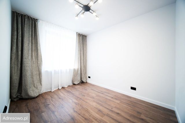 Mieszkanie 3-pokojowe Radom Obozisko, ul. Jana i Jędrzeja Śniadeckich. Zdjęcie 1