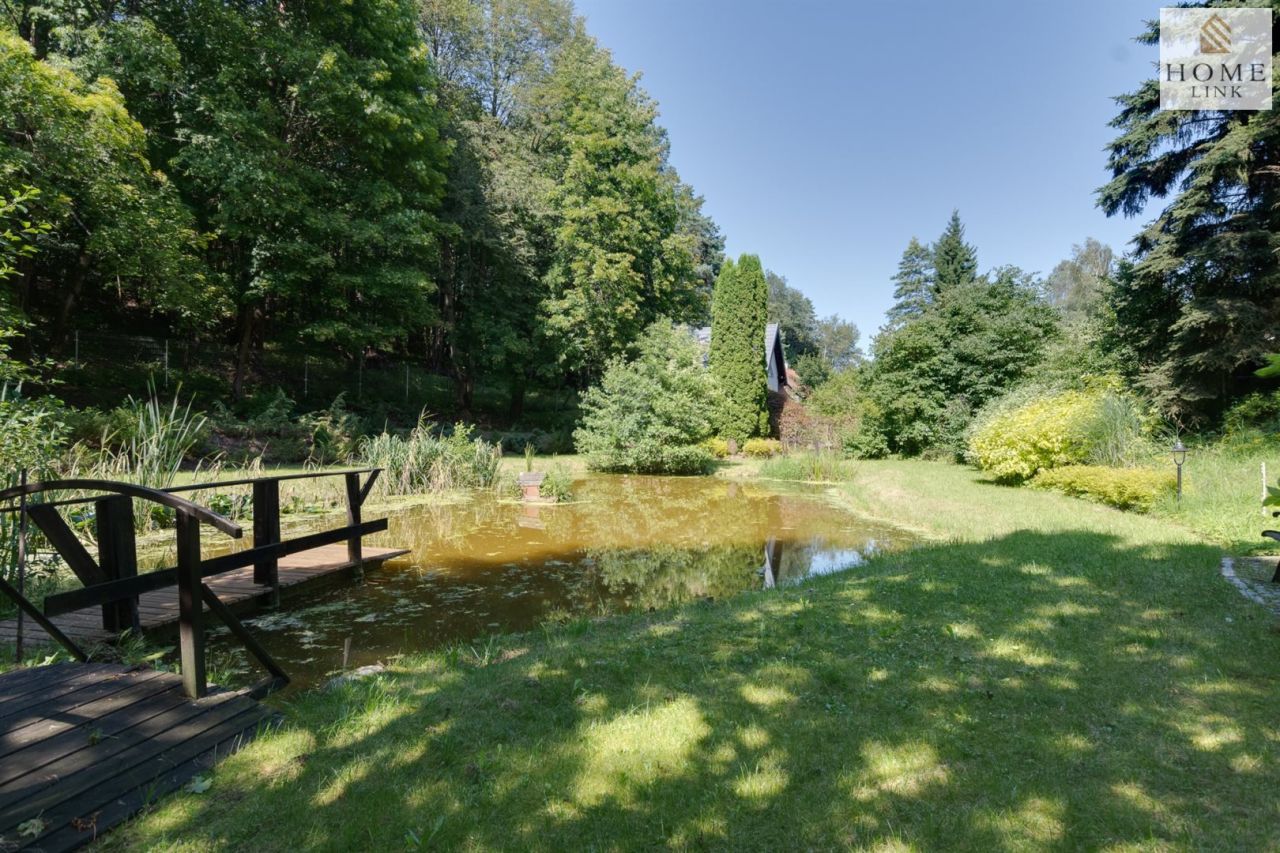 dom wolnostojący, 5 pokoi Guzowy Piec. Zdjęcie 14