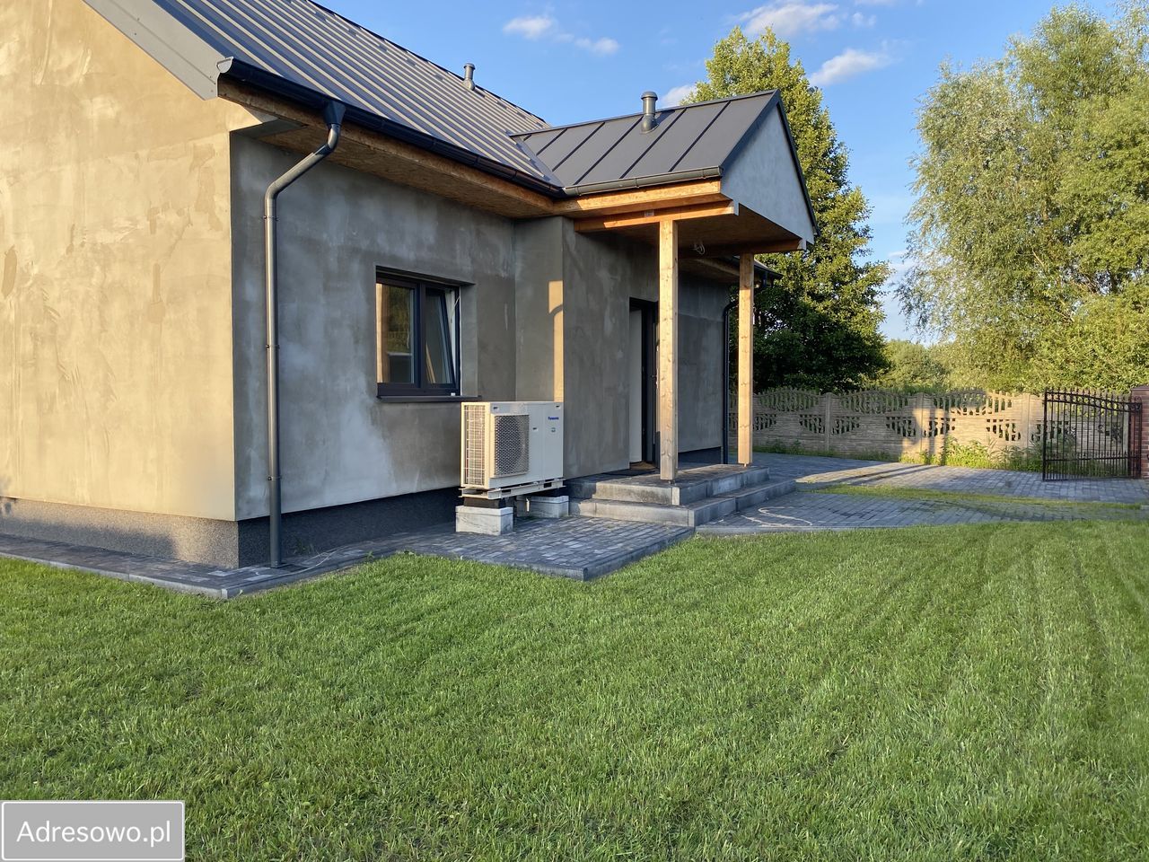 dom wolnostojący, 5 pokoi Paproć. Zdjęcie 8