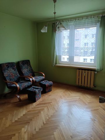 Mieszkanie 4-pokojowe Kraków Kurdwanów. Zdjęcie 1