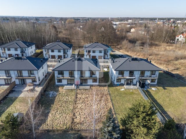 bliźniak, 5 pokoi Łazy. Zdjęcie 2