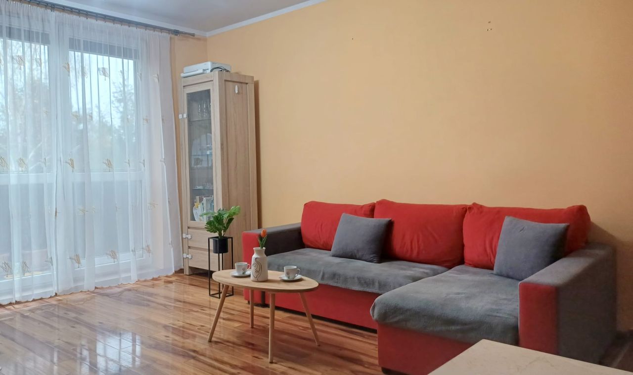 Mieszkanie 3-pokojowe Bytom Rozbark, ul. Cicha. Zdjęcie 2