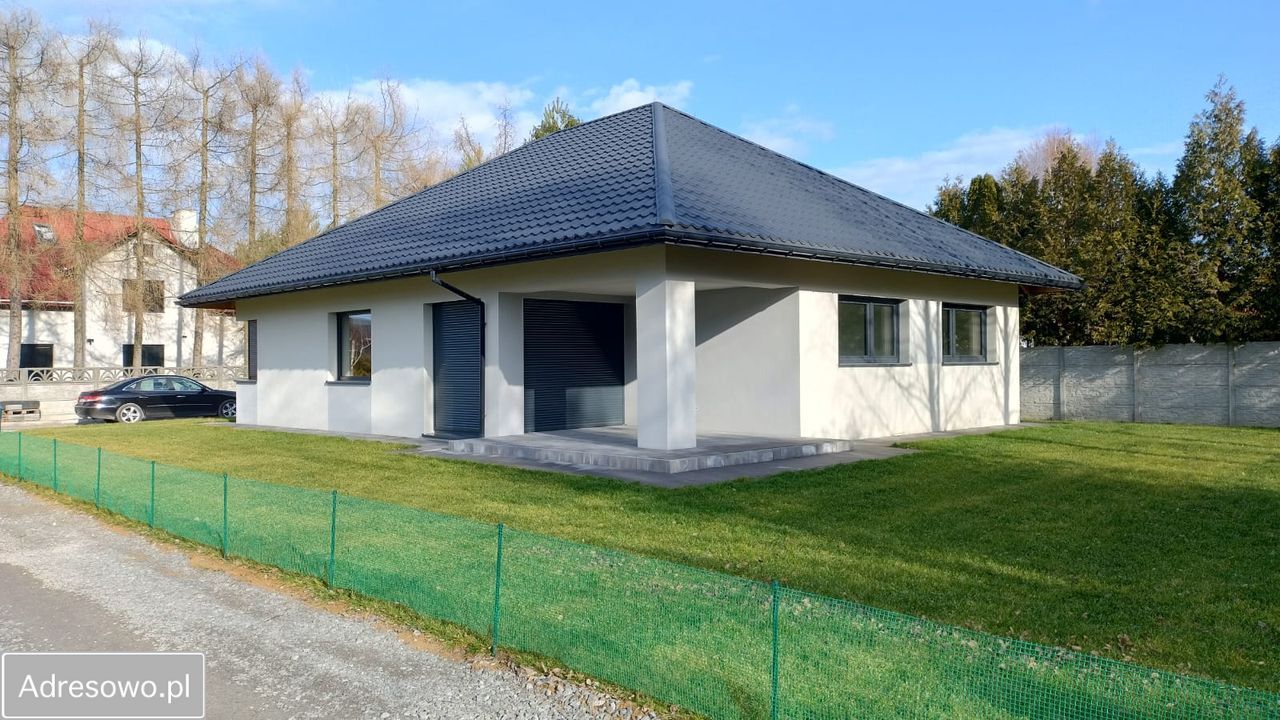 dom wolnostojący, 3 pokoje Zaczernie