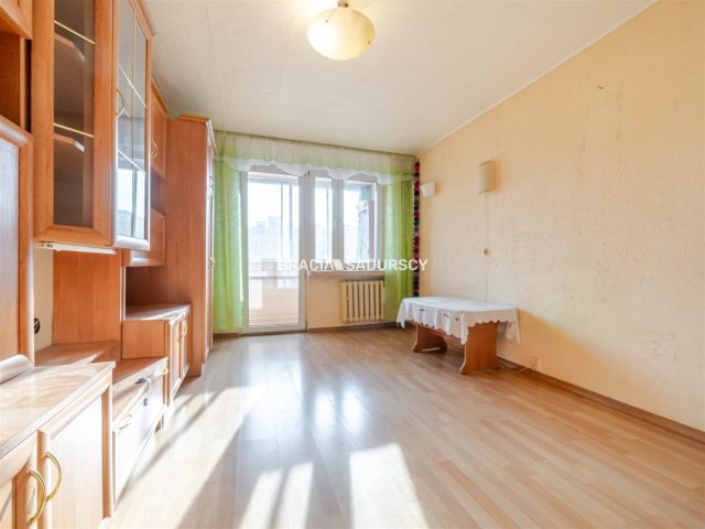 Mieszkanie 2-pokojowe Kraków Mistrzejowice, os. Bohaterów Września. Zdjęcie 2