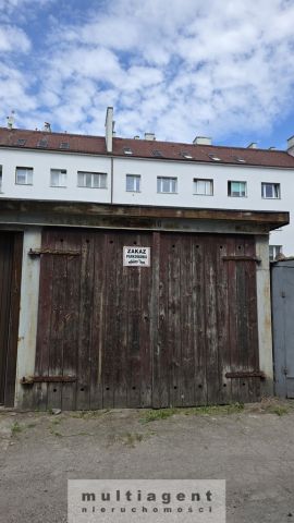 Garaż/miejsce parkingowe Szczecin, ul. Wielkopolska. Zdjęcie 1