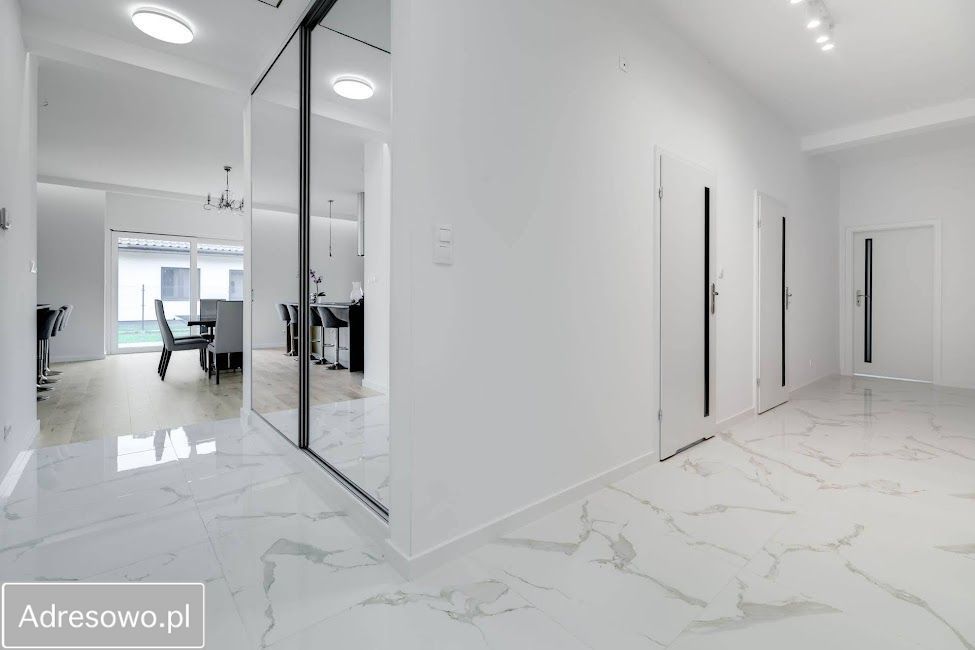 dom wolnostojący, 5 pokoi Stara Wieś. Zdjęcie 2