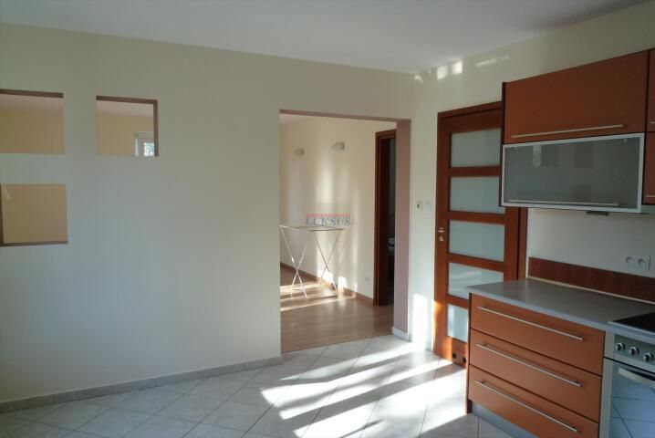 bliźniak, 2 pokoje Piaseczno. Zdjęcie 7