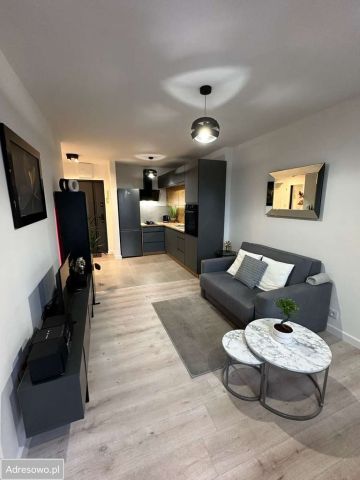 Mieszkanie 2-pokojowe Warszawa Wola, ul. Cypriana Kamila Norwida. Zdjęcie 1