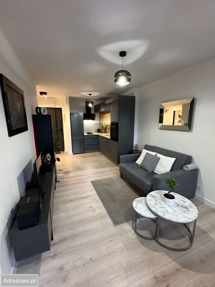 Mieszkanie 2-pokojowe Warszawa Wola, ul. Cypriana Kamila Norwida