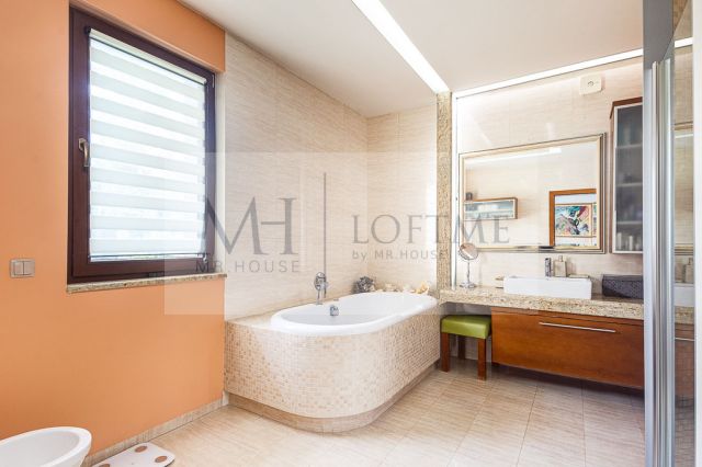 dom wolnostojący, 7 pokoi Łódź. Zdjęcie 16