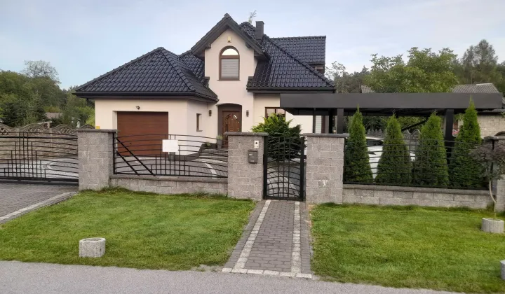 dom wolnostojący, 4 pokoje Radom, ul. Edmunda Bakalarza