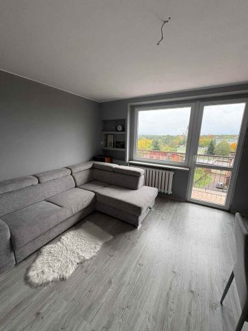 Mieszkanie 3-pokojowe Pionki, ul. Henryka Sienkiewicza. Zdjęcie 1