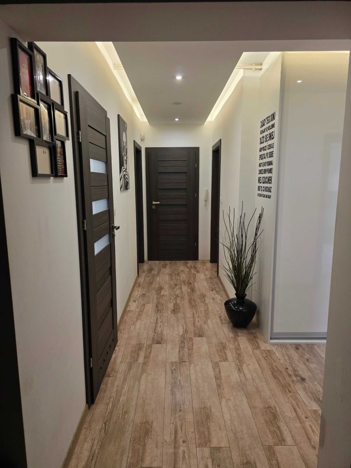 Mieszkanie 3-pokojowe Marki, ul. Szkolna. Zdjęcie 2