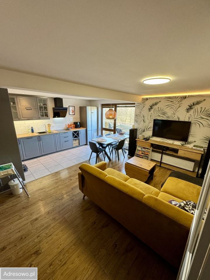 Mieszkanie 3-pokojowe Jelenia Góra Centrum, ul. Jana Sobieskiego. Zdjęcie 18