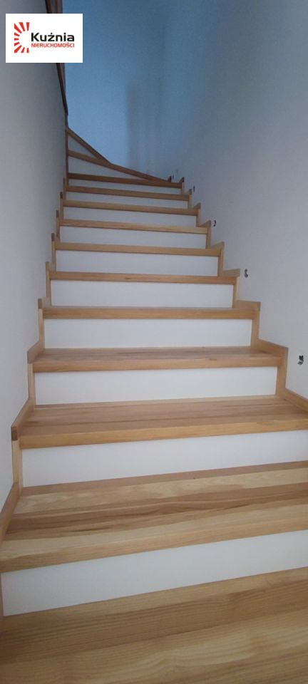 bliźniak, 5 pokoi Łomianki. Zdjęcie 17