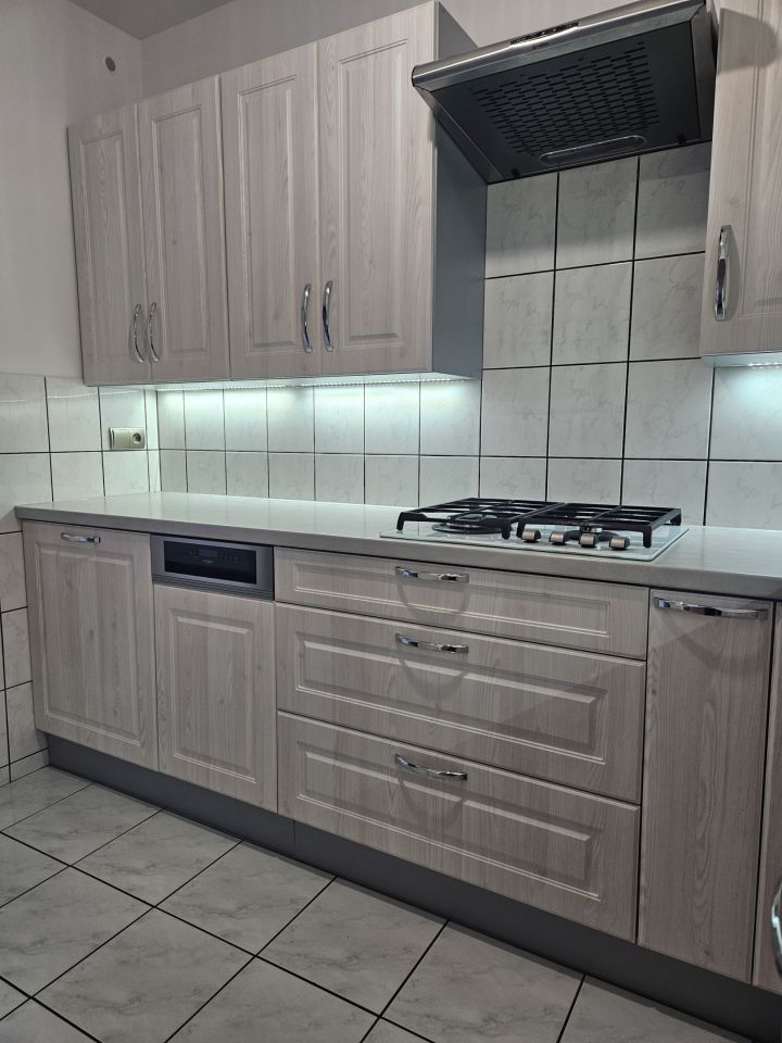 Mieszkanie 3-pokojowe Legnica, ul. Karkonoska. Zdjęcie 8