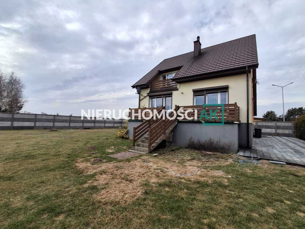 dom wolnostojący, 5 pokoi Mąkolno. Zdjęcie 3