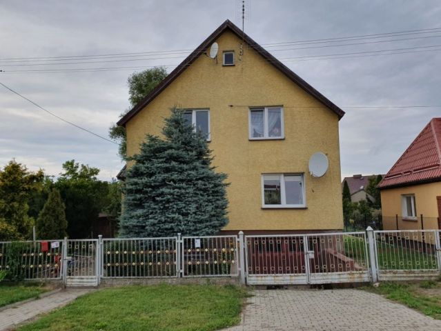 dom wolnostojący, 5 pokoi Bartoszyce, ul. Mrongowiusza. Zdjęcie 1