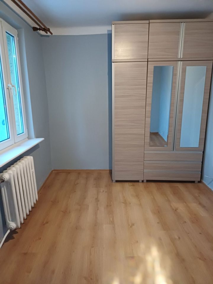 Mieszkanie 3-pokojowe Kielce, ul. Czarnowska. Zdjęcie 4