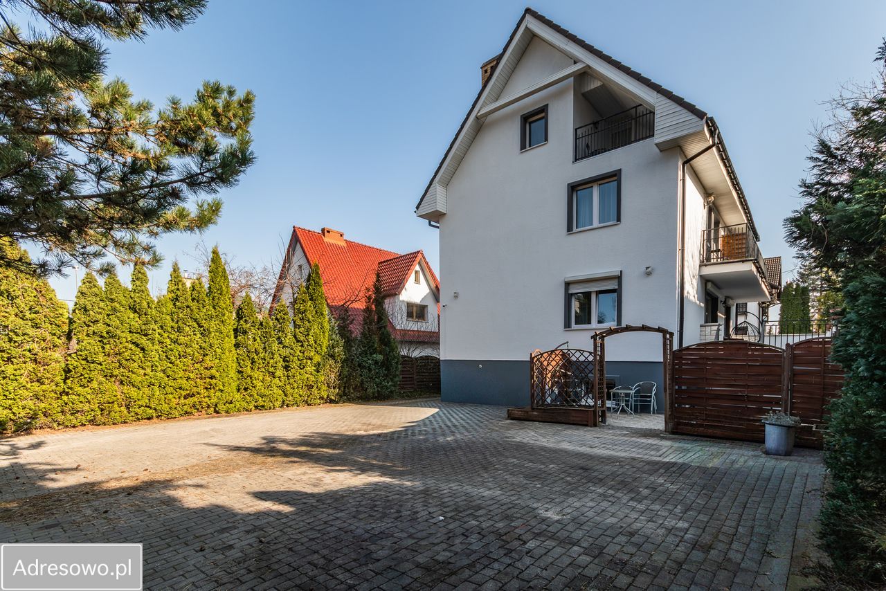 dom wolnostojący, 10 pokoi Gdańsk Strzyża, ul. Kmieca. Zdjęcie 18