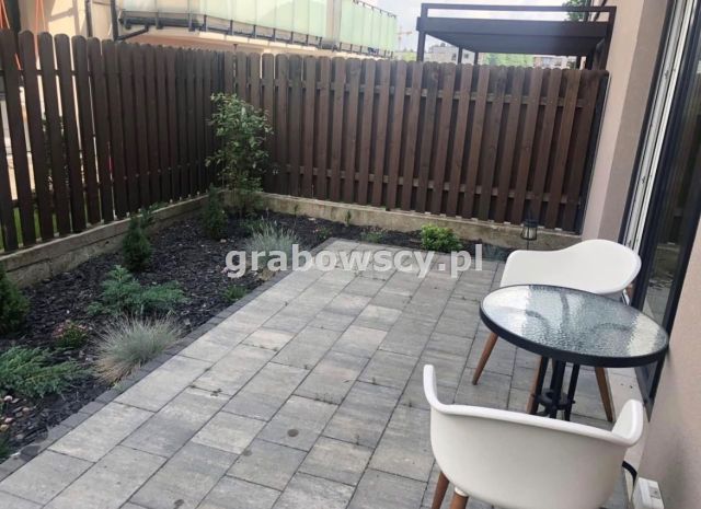 Mieszkanie 3-pokojowe Porosły. Zdjęcie 7