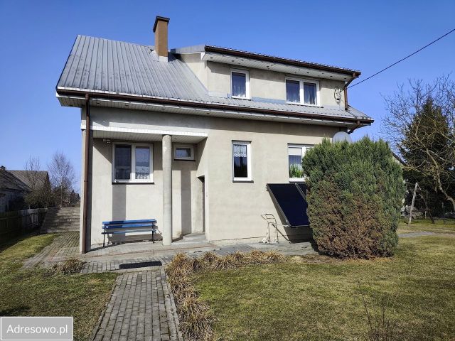dom wolnostojący, 6 pokoi Strzyżew. Zdjęcie 1