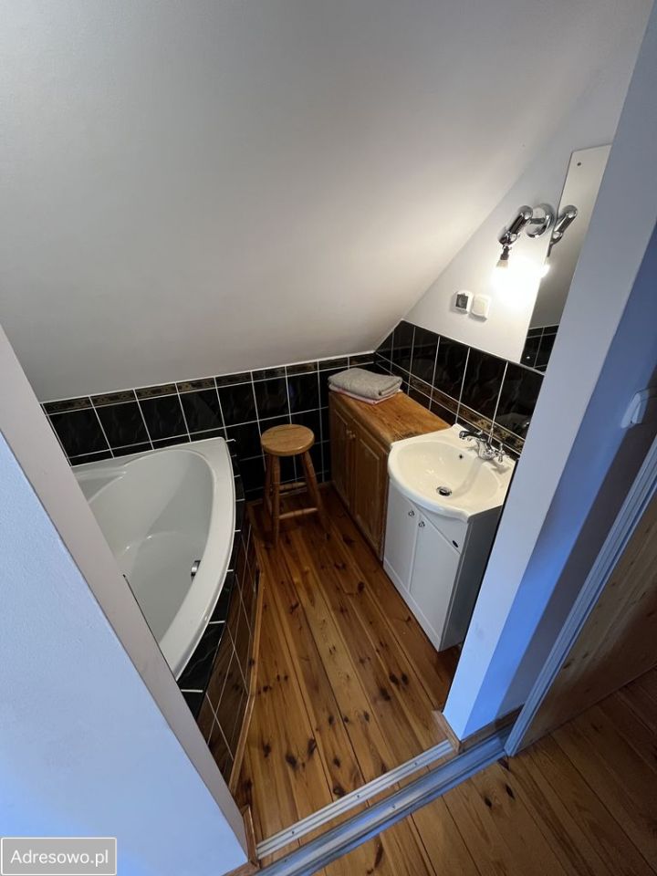 dom wolnostojący, 5 pokoi Parowa. Zdjęcie 10