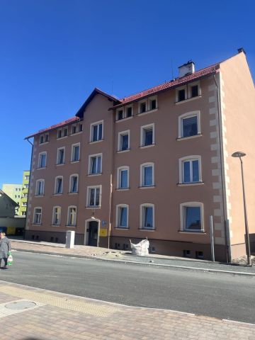 Mieszkanie 3-pokojowe Stronie Śląskie, ul. Nadbrzeżna. Zdjęcie 1