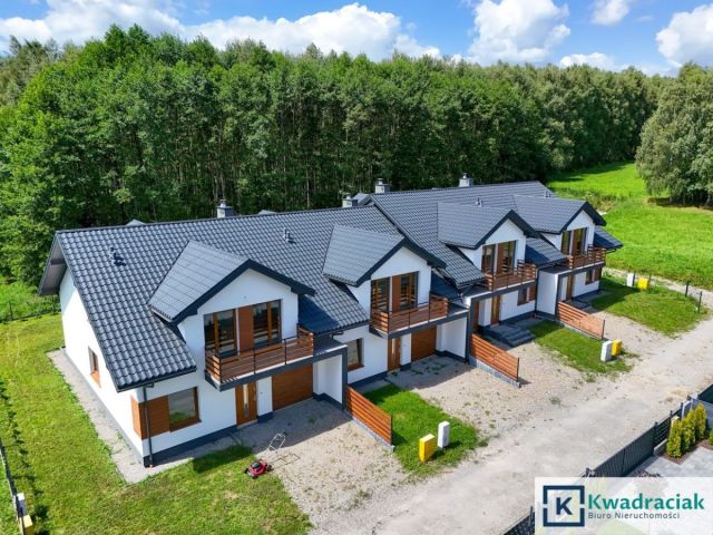 dom szeregowy, 4 pokoje Ustrobna. Zdjęcie 1