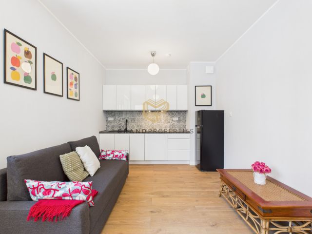 Mieszkanie 2-pokojowe Warszawa Włochy, al. Krakowska. Zdjęcie 2