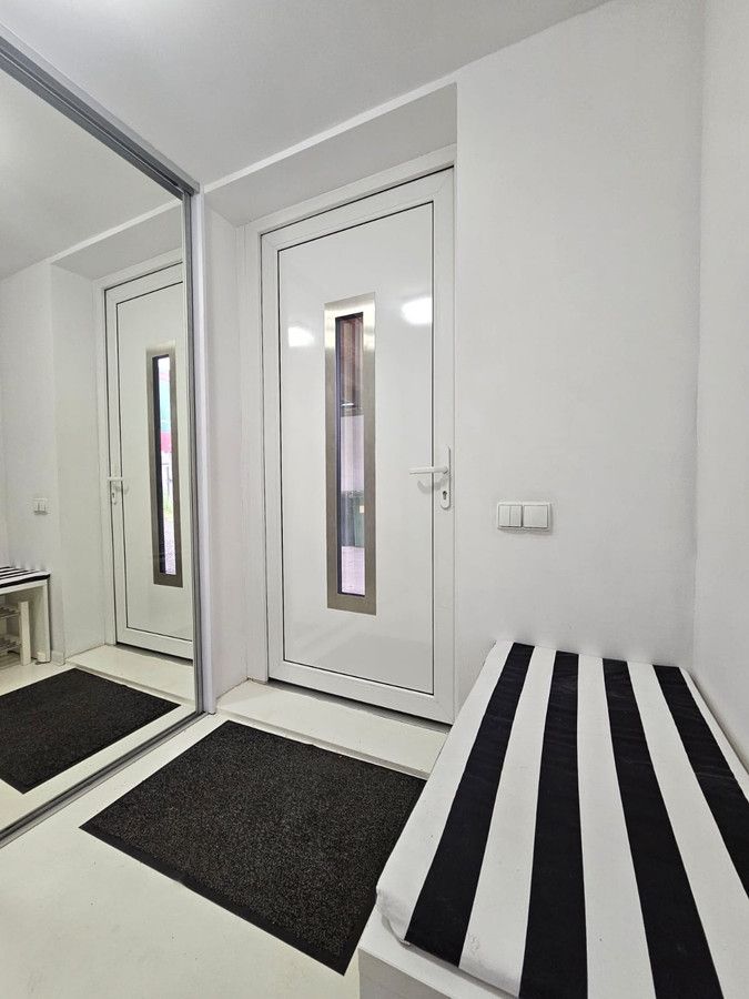 dom wolnostojący, 4 pokoje Meszna. Zdjęcie 2