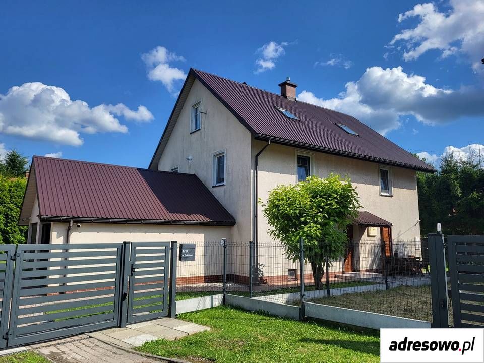 dom wolnostojący, 6 pokoi Miejsce Piastowe, ul. Dukielska. Zdjęcie 1