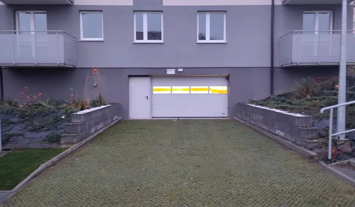 Garaż/miejsce parkingowe Gdańsk Chełm, ul. Nieborowska