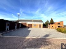 dom wolnostojący, 10 pokoi Kosów, ul. Północna. Zdjęcie 2