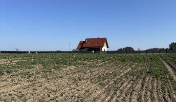 Działka budowlana Adamowo