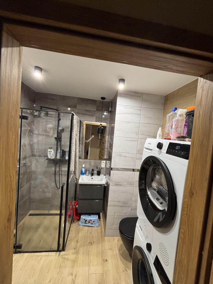 Mieszkanie 4-pokojowe Czerwonka. Zdjęcie 4