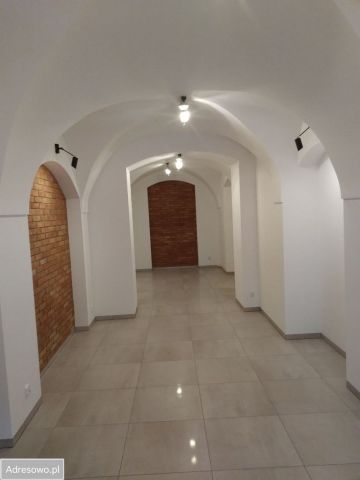 Lokal Pszczyna, ul. Piastowska. Zdjęcie 1
