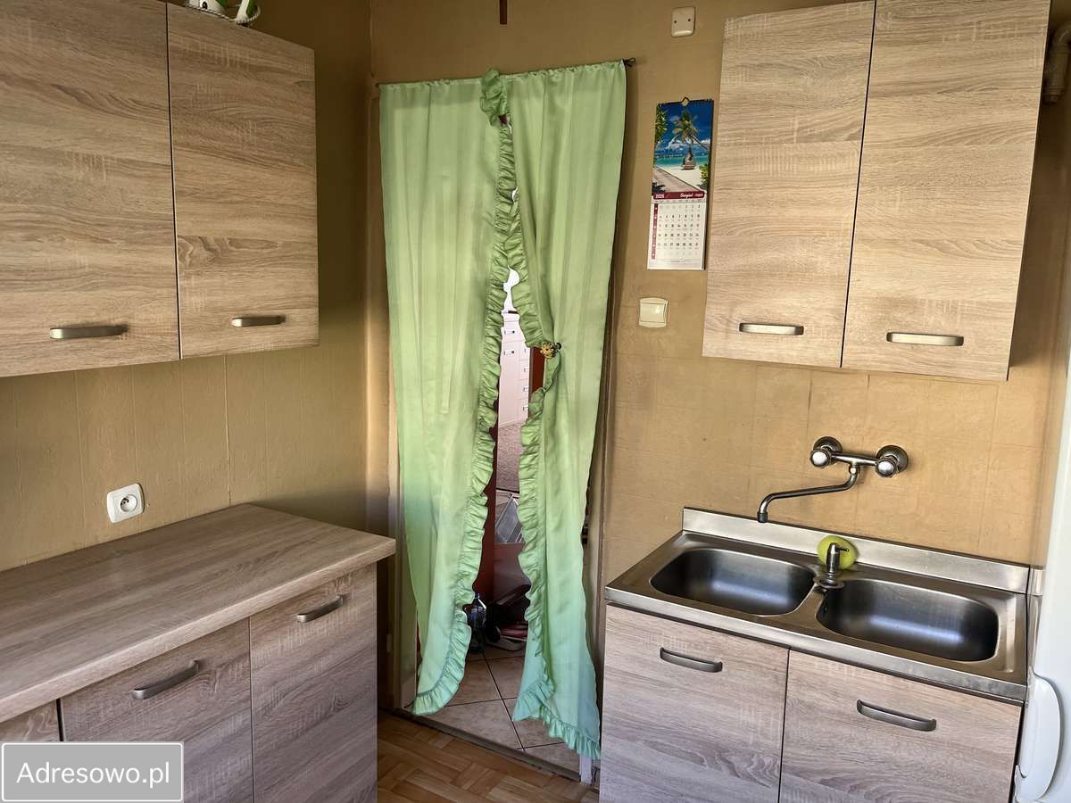 Mieszkanie 3-pokojowe Pabianice. Zdjęcie 3